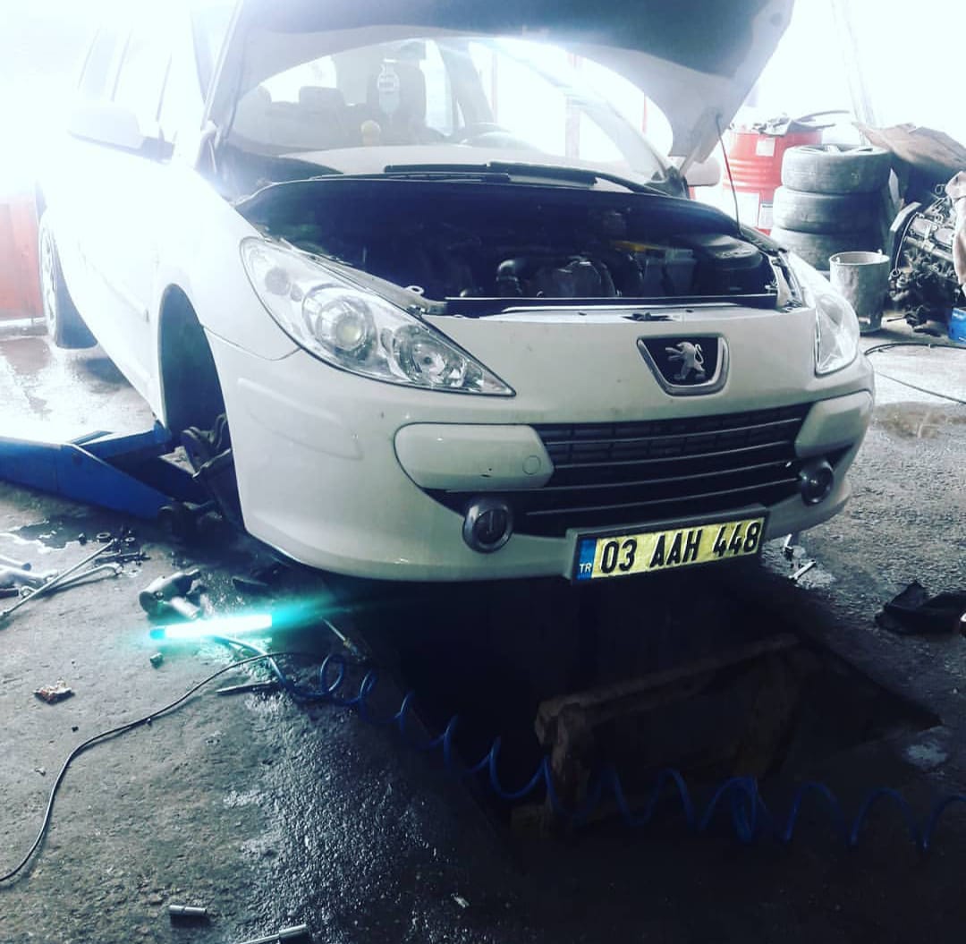 Dadak Oto Servis Çalışmaları