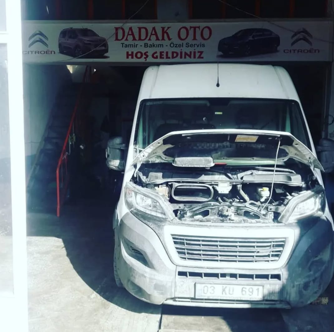 Dadak Oto Servis Çalışmaları