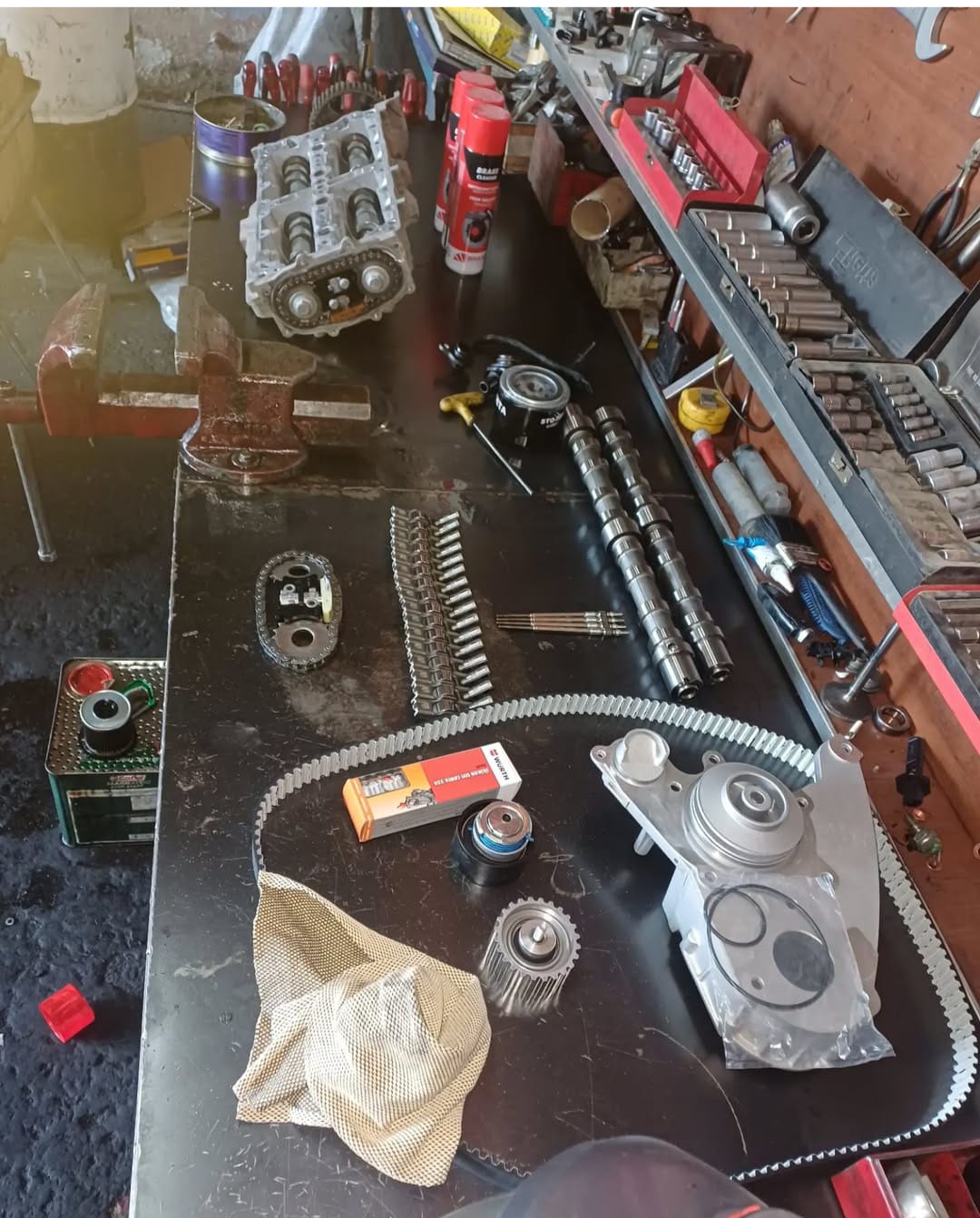 Dadak Oto Servis Çalışmaları